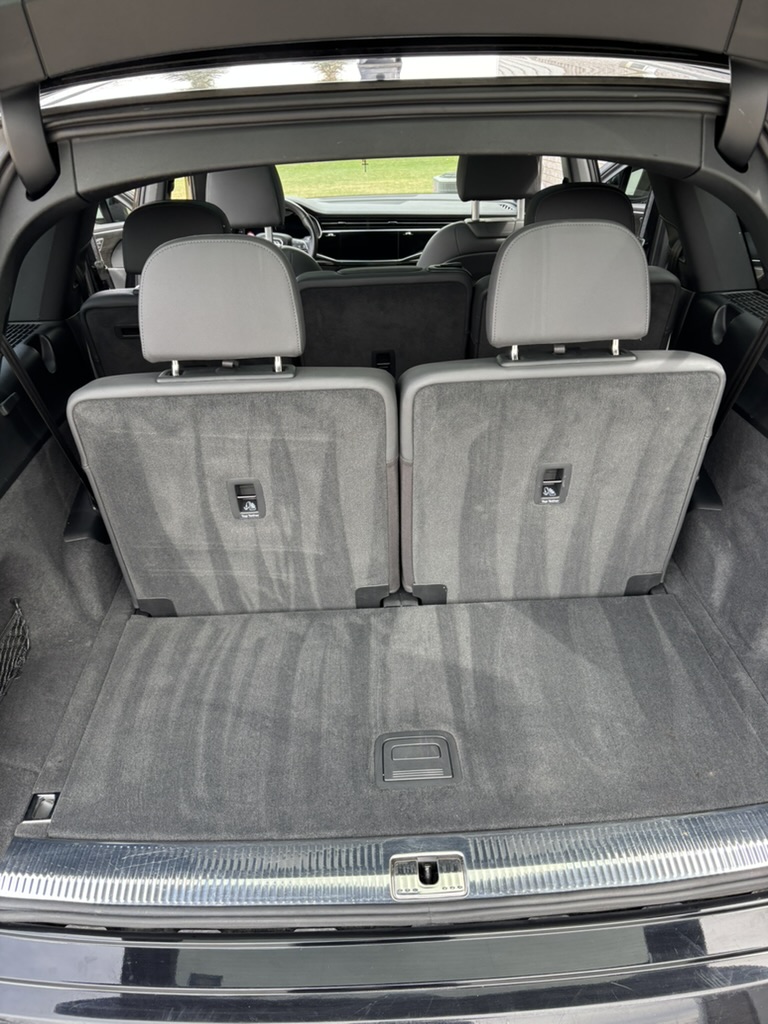 Interior Deep Clean — Audi Q7